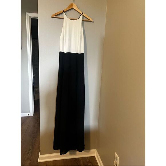 Halston Women’s Size 6 Sleeveless High Neck Maxi Dress Black Cream Side Zip - Picture 2 of 11